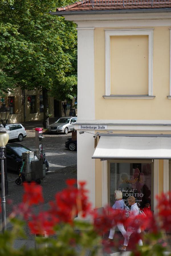 Cafe Alice & Pension Gmbh Potsdam Exterior photo